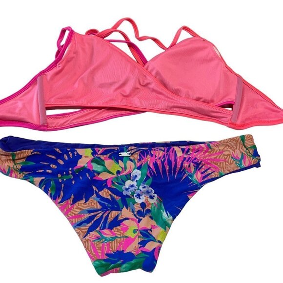 PINK Bikini Top Bottom Size Medium Tropical Pink Blue - Picture 1 of 3